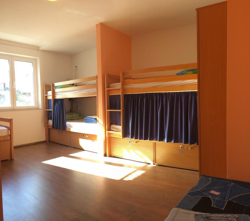 Hostel Marina Trogir Exterior photo
