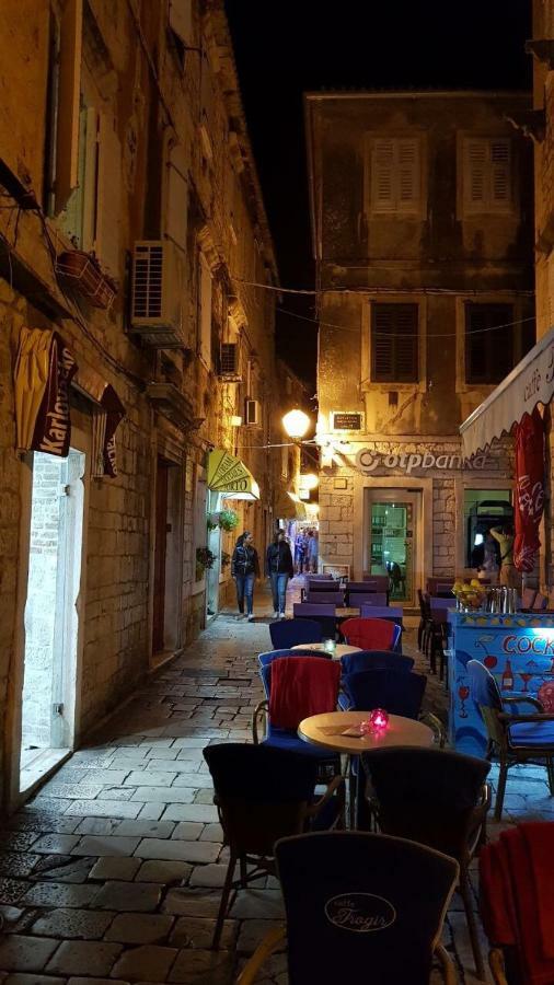 Hostel Marina Trogir Exterior photo